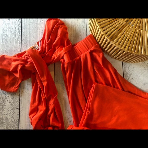 Two Piece Multi-Way Set - Picture 3 of 3